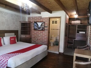 Superior Room | Bed sheets - Hotel Rincón Del Real (Mineral del Monte)