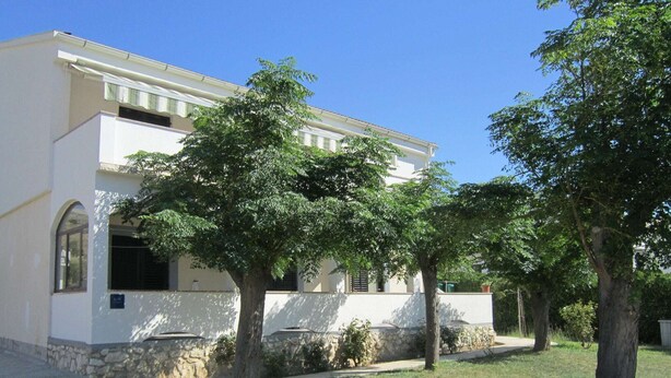 Unclassified image, 1 of 15, button - Comfortable Apartment With Roof Terrace and Sea View, Near the Beach (Pag)