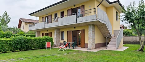 House | Exterior