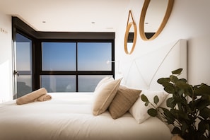 2 chambres, fer et planche Ă repasser, Wi-Fi, draps fournis
