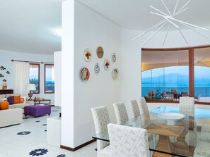Dining - Gorgeous Villa With Whirlpool Bath and Breathless View, Near the Sea (Augusta)