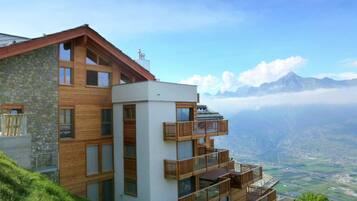 Apartment | Bahagian luar