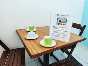 Panoramic Apartment | In-room dining