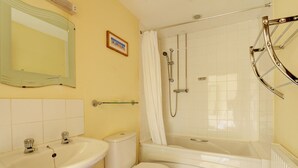 Unclassified image, 5 of 10, button - Holiday Home With French Doors to Sunny Terrace and Private Parking (Tenby)