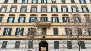 Exterior - Elegant Apartment in Heart of Rome near Vatican (Rome)