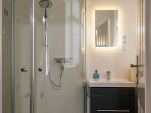Apartment | Badezimmer