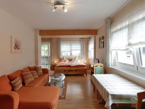 Apartment | Living room