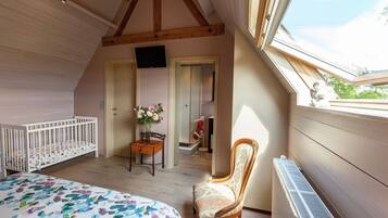 House | 4 bedrooms, bed sheets