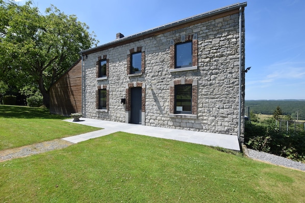 House | Exterior