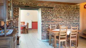 Unclassified image, 4 of 27, button - Family Holiday Home With Indoor Pool and Playroom in a Beautiful Rural Region (Dalhem)