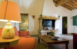 House | Living room - Peaceful Apartment, Ghizzano (Peccioli)