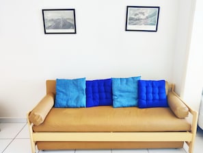 Panoramic Apartment | Living room | Flat-screen TV