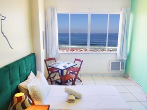 Apartamento panorâmico | 1 quarto, cofres nos quartos, cortinas blackout, Wi-Fi de cortesia