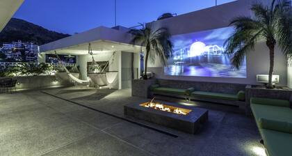 Cuale Condo Retreats