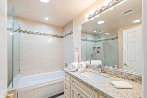 House, 6 Bedrooms, Private Pool (3.5 Bathrooms) | Bathroom