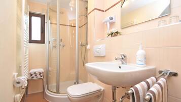 House | Bilik Mandi