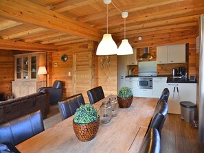Dining - Luxurious Chalet in Medebach Sauerland With Private Garden (Medebach)