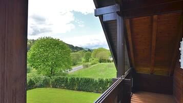 Chalet | Balcony