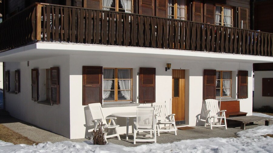 Chalet Aaekirsannaa South-Facing Free-standing Chalet