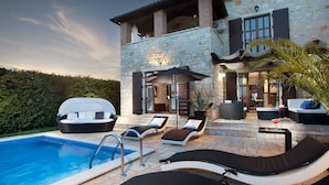 Exterior - Beautiful, Attractive Villa With Private Pool, Covered Terrace Near Porec (Porec)
