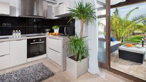 Villa | Private kitchen | Coffee/tea maker, fridge, microwave, oven - Beautiful, Attractive Villa With Private Pool, Covered Terrace Near Porec (Porec)
