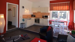 Apartment | Private kitchen | Fridge, microwave, oven, dishwasher