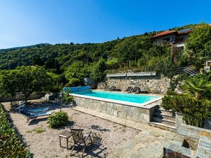 Unclassified image, 2 of 32, button - Villa With Private Pool and View of the Lake (Trarego Viggiona)