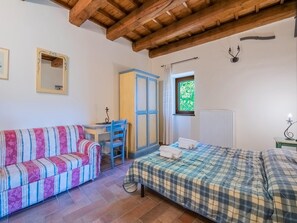 Maison | 2 chambres, ameublement unique, literie fournie