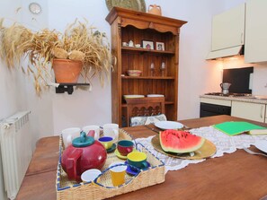Dining - Farmhouse with Spacious Garden in Maremma Region near sea (Grosseto)