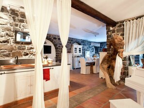 Ferienhaus | Eigene Küche | Kühlschrank, Ofen