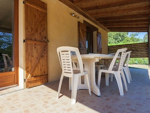 Balcony - House With Private Pool, Surrounded by Nature (Masclat)