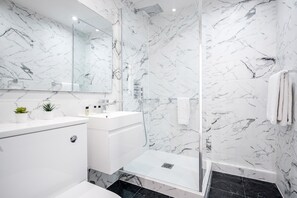 Executive Double Room, Private Bathroom | Bathroom