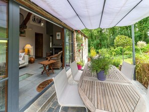 Cottage | Exterior - Charming Cottage in Anseremme With Fenced Garden (Dinant)