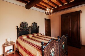 House - Vintage House in Cortona (Cortona)