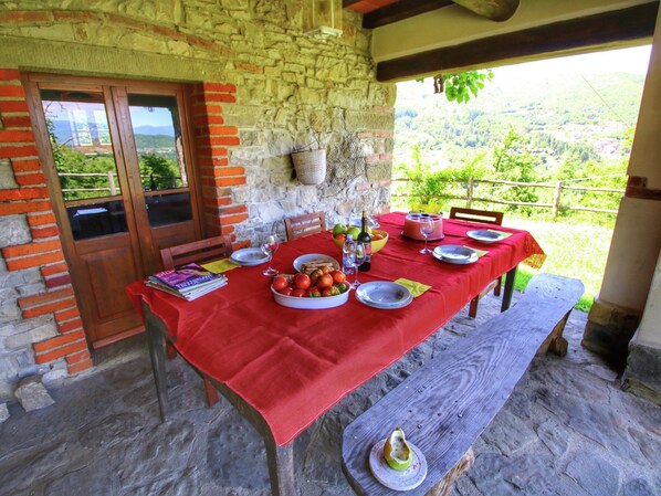 House | Dining