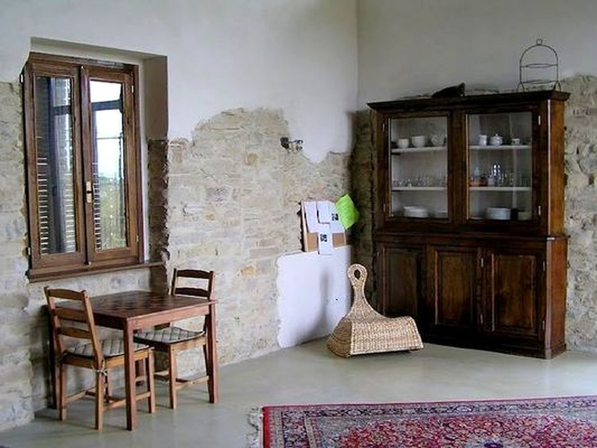 House | Living room | Fireplace, MP3 dock