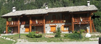 Apartment in Antey-saint-andre Near Ski Area