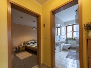 Apartment | 1 bedroom, individually furnished