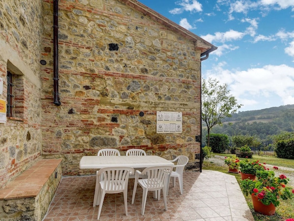 Villa | Dining