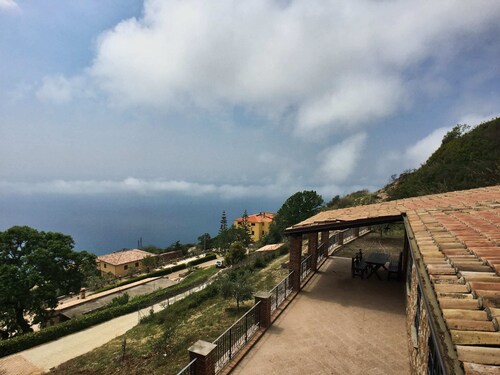 Pet-friendly Farmhouse