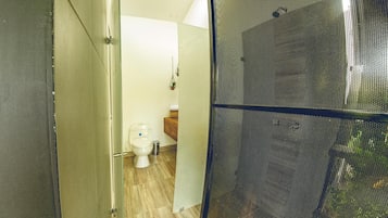 Shower, towels