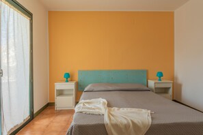 House | 1 bedroom, bed sheets