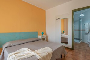 House | 1 bedroom, bed sheets - Holiday Home in Gallura Near White Sandy Beach (Santa Teresa di Gallura)