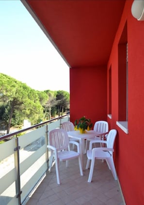 Balcony - Belvilla by OYO Daniele B Tre (Rosolina)
