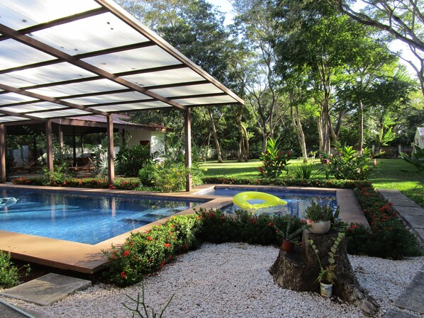 Outdoor pool - Casa Pacifico 2-bedroom Apartment #2 Monkey (Los Pargos - Playa Negra)