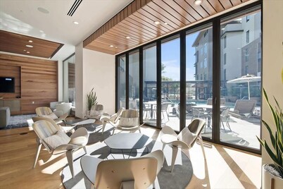 Luxury 1BR | Free Parking & WiFi | Outdoor Pool & Terrace