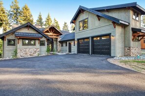 Exterior - Luxury Golf Views & Suncadia Pool Access (Cle Elum)