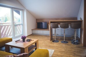 Exclusive Apartment | Living area | Flat-screen TV - Vila Anna (Besenova)