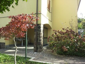 House | Balcony - Peaceful Stay With Garden (Alto Reno Terme)