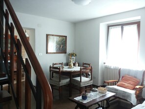 獨棟房屋 | 用餐區